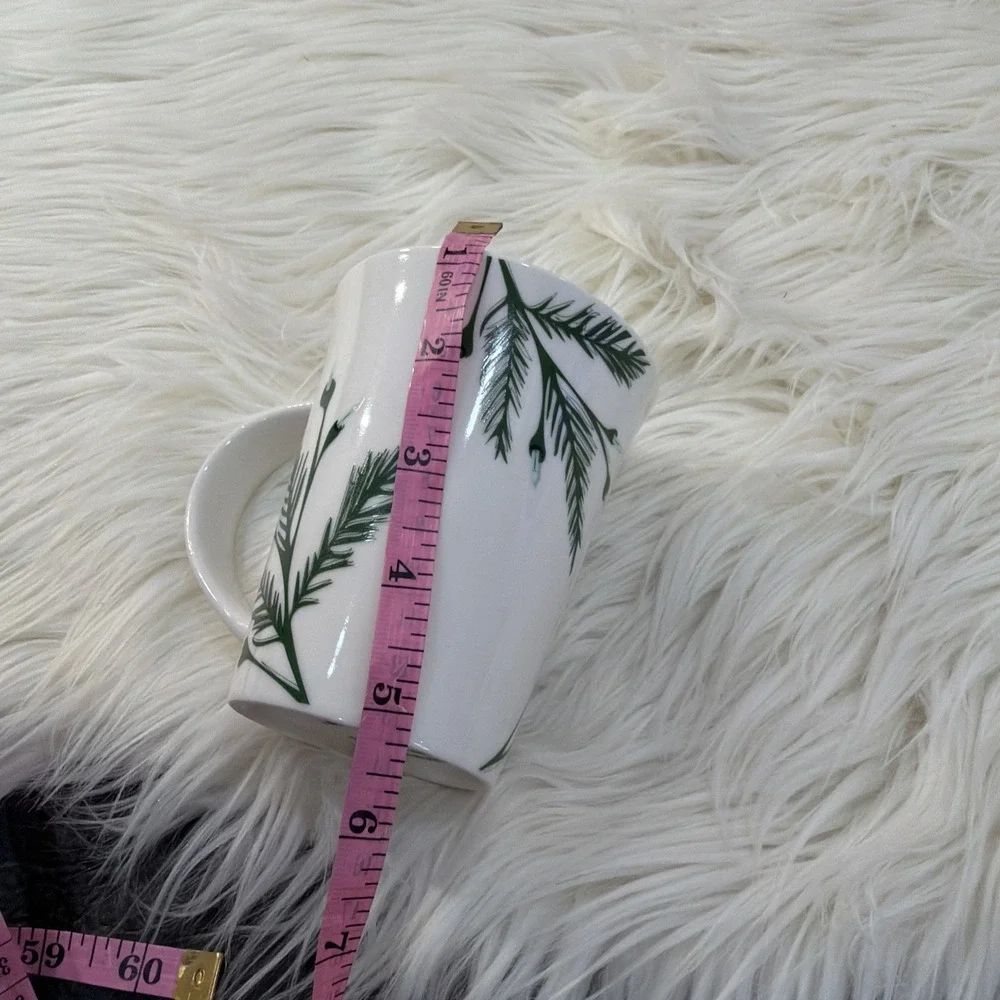 2020 Starbucks Holiday Mug Pine Christmas Tree Branch w/ Lights 10 oz Collect 24